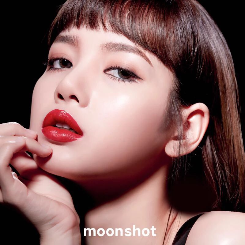 moonshot & Lisa 玩美妆容图鉴